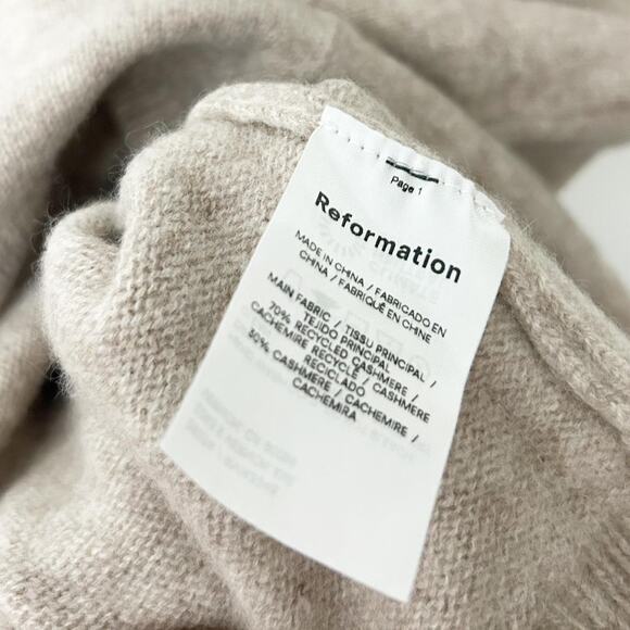 Cashmere Sleeveless Dress - Picture 5 of 5